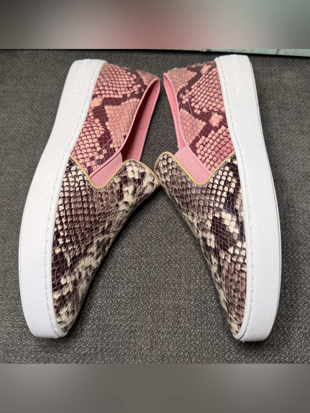 MICHAEL Michael Kors Keaton Slip-On Python & Pink Sneakers size 9 women’s NWOT - Picture 4 of 9